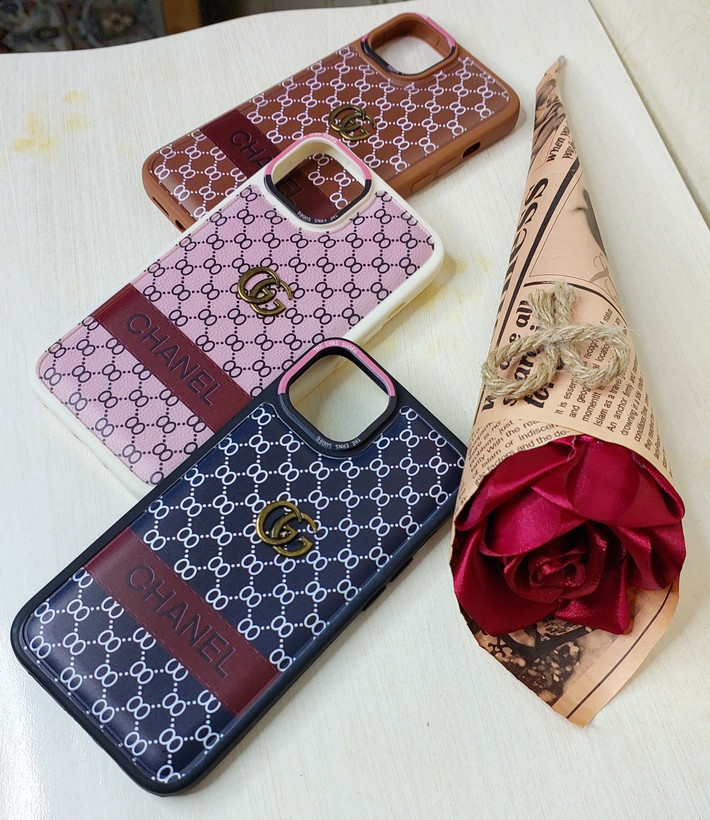 قاب گوشی آیفون ۱۳