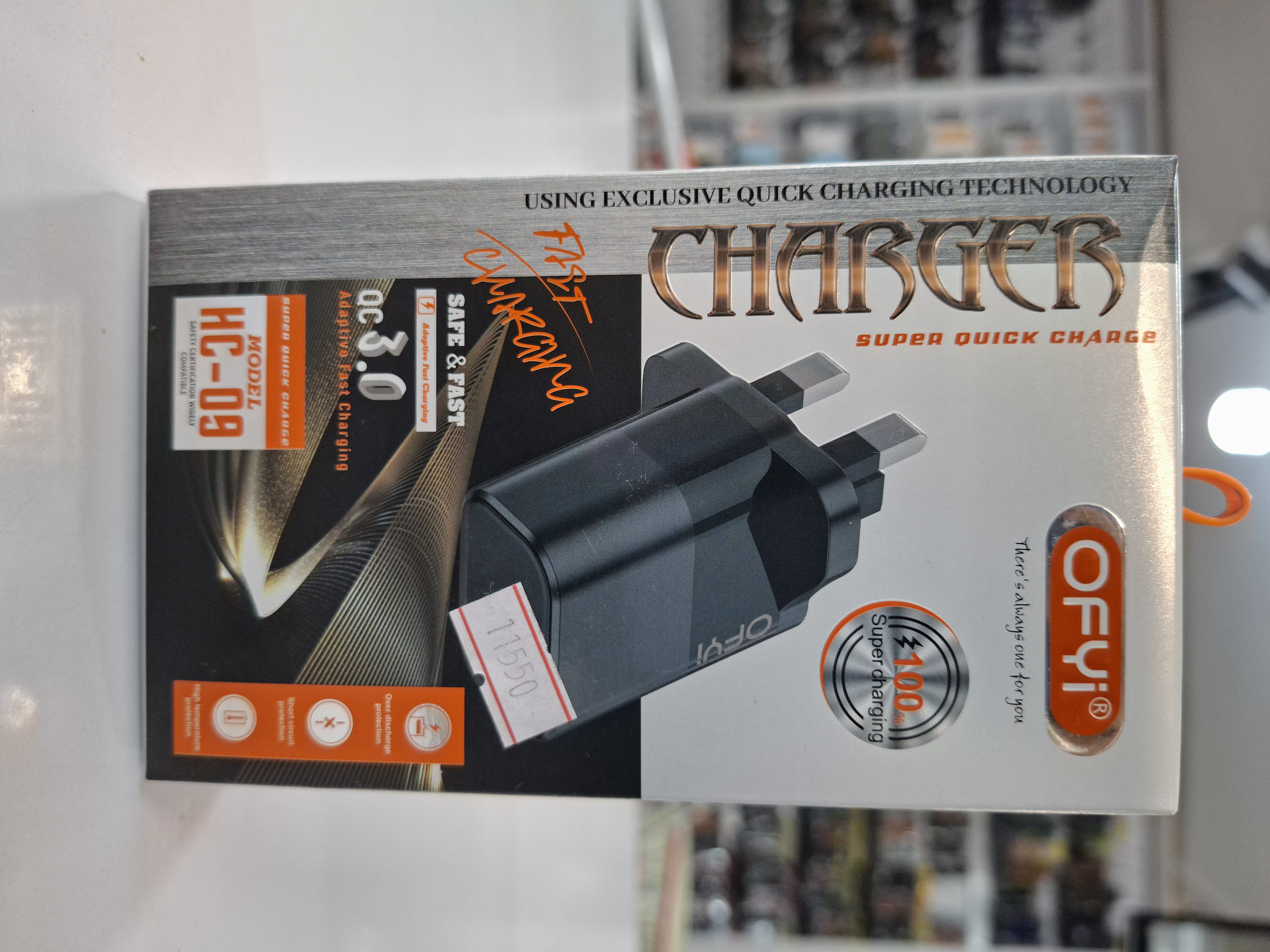 آداپتور شارژر سه پین OFYI مدل HC-09 فست شارژ QC3.0 مناسب سامسونگ و شیائومی